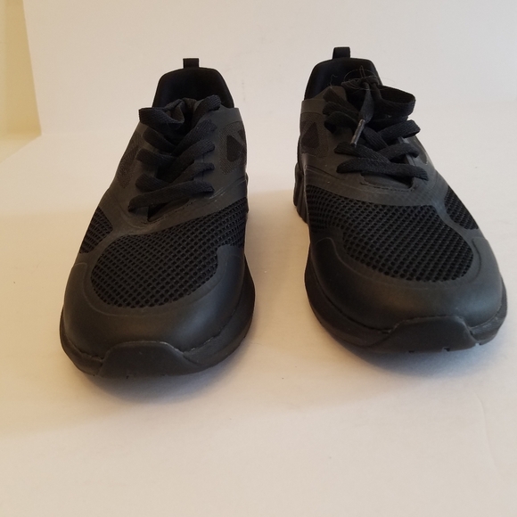 Fabletics Venice Performance Sneakers Black Size 9.5 - Picture 3 of 10